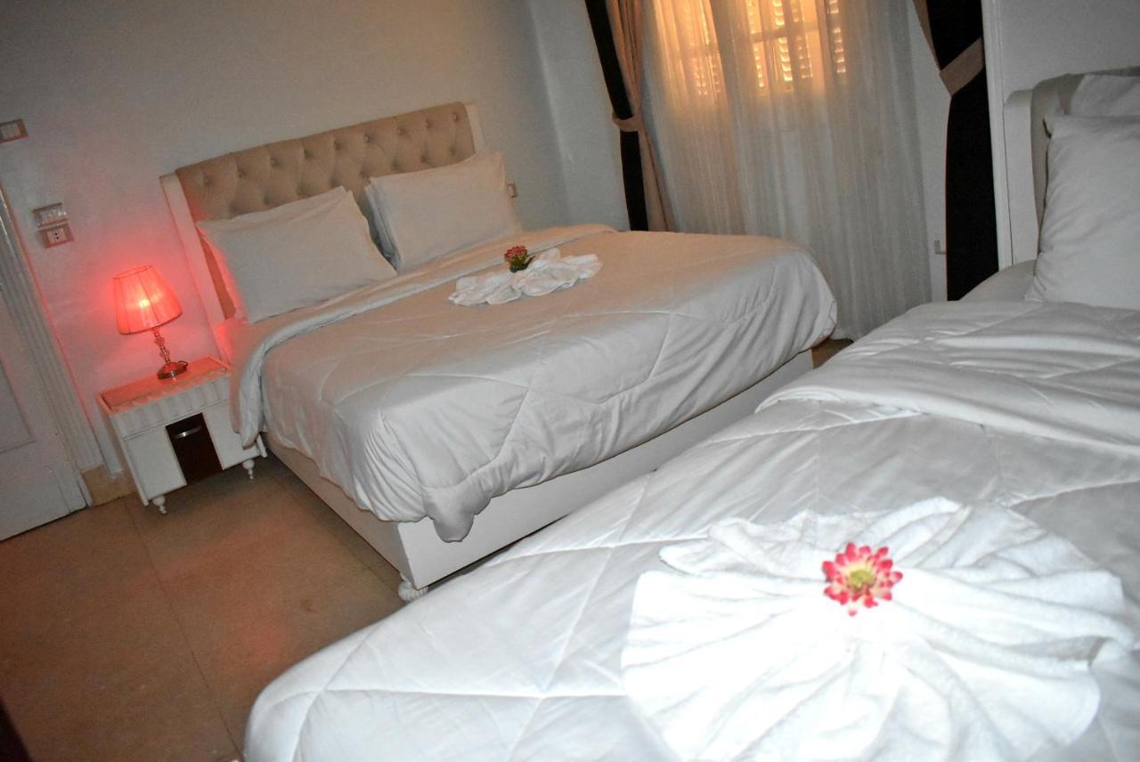 Abdeen Palace Hostel カイロ エクステリア 写真
