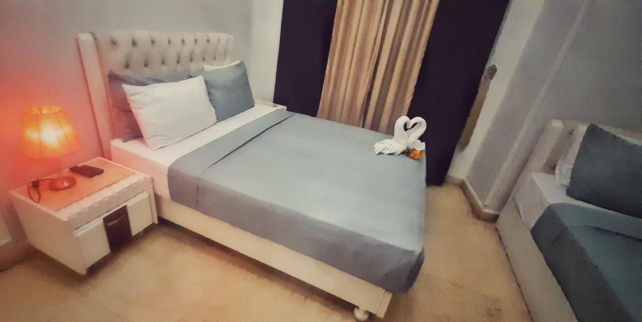 Abdeen Palace Hostel カイロ エクステリア 写真