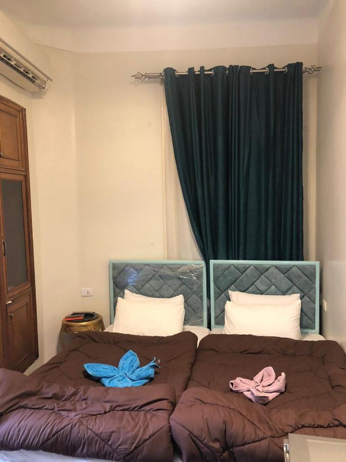 Abdeen Palace Hostel カイロ エクステリア 写真